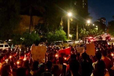‘Freedom at Midnight’: Powerful Visuals of Bengali Women United On Kolkata Streets