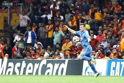 Gareth Bale set for Bernabeu baptism of fire in Madrid derby