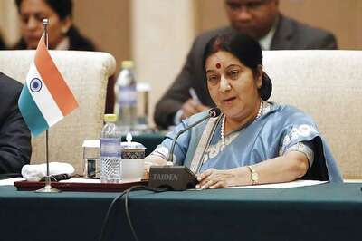 BJP, Shiv Sena MPs back Sushma Swaraj, greet her in Lok Sabha