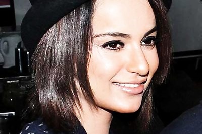 Dedh Ishqiya: Kangna to match steps with Madhuri