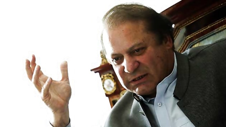 Nawaz Sharif sad over LoC killings, wants to meet Manmohan Singh