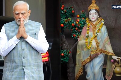 Navratri 2024 Day 2: Prime Minister Narendra Modi Offers Prayers to Maa Brahmacharini