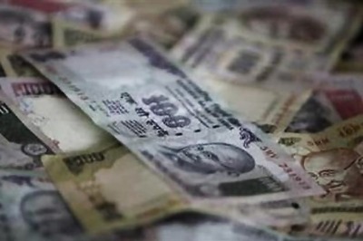 Rupee ends flat at 59.33 against US dollar ahead of ECB policy decision