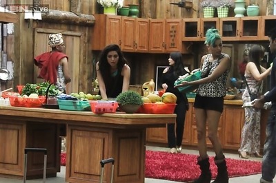 Bigg Boss 8, Day 10: Will Deepshika Nagpal's team be rude to the new entrants of the house?