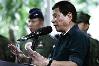 Philippines President Jokes About Rape in Speech to Soldiers