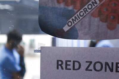 Will Omicron Fuel Third Wave or Milder Infections? Experts Weigh in on 'Inevitable' as Cases Rise