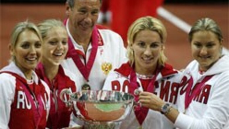 Kuznetsova powers Russia to third Fed Cup title