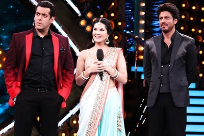 Salman Khan, SRK Recreate Karan-Arjun Magic on Bigg Boss 10