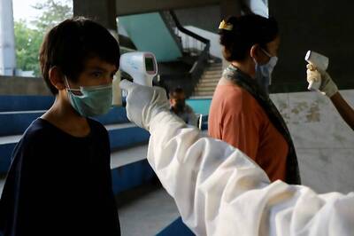 Delhi Covid-19 Toll Nears 150; Total Cases 9,755 with 422 New Infections