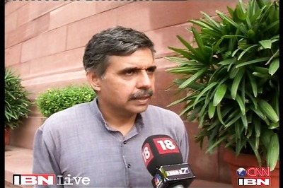 Sandeep Dikshit served notice by Election Commission