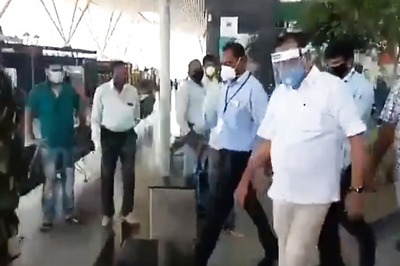 Being a Minister, I am Exempted: No Hotel Quarantine for Sadananda Gowda After Flight to Bengaluru