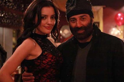 'YPD 2' girl Kristina finds an admirer in Dharmendra