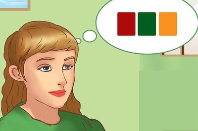 How to Decorate a Buffet Table