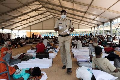 Delhi Congress Office Near ITO Turned Into Shelter for Migrant Workers