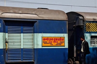 'He Whistled At Me': Woman Passenger Harassed By Man on Vananchal Express, Shares Ordeal on Reddit