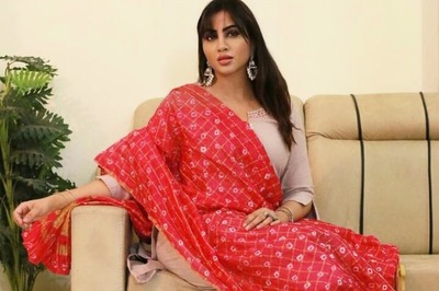 Arshi Khan to Get Whopping Rs 7 Crore for Her Swayamvar Show 'Ayenge Tere Sajna': Report