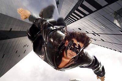 Bollywood says happy b'day as Hrithik turns 38