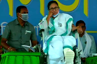 Only Those Sent from Other States to Foment Trouble in Bengal Before Polls Are Outsiders for TMC: Mamata