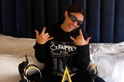 Alizeh Agnihotri Poses With Her Showsha Reel Award, Among Others For Farrey: 'What It Feels Like To...'