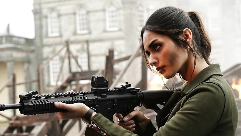 Manushi Chillar REACTS to Bade Miyan Chote Miyan Unimpressive Box Office Collection: 'I Don't Think...'