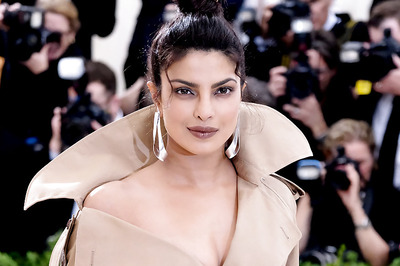Priyanka's Reply To Twitter Jokes On Her Met Gala look Will Make You Love Her