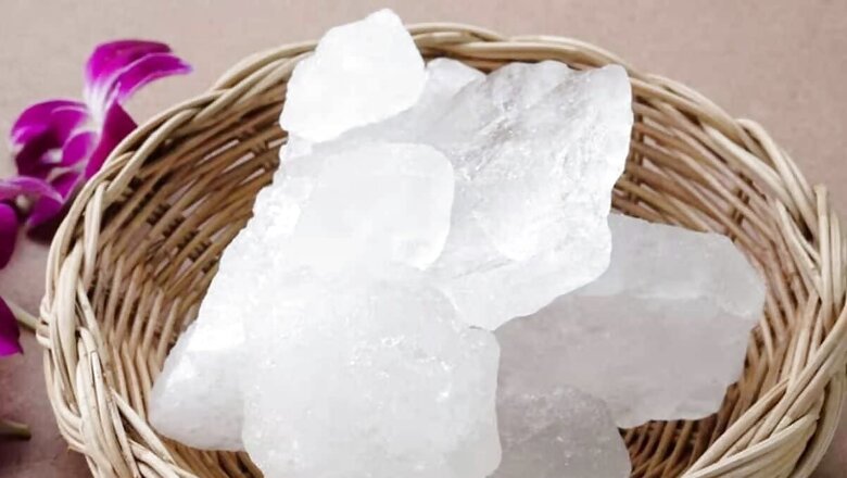 Can Alum, Aka Fitkari, Combat Body Odour? Ways To Use It