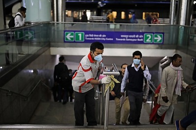 Moody's Lowers India's GDP Growth Forecast to 5.3% in 2020 as Impact of Virus Looms Large on Economy