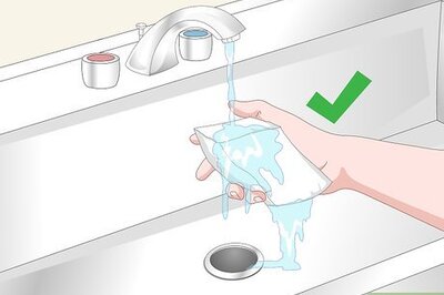 How to Remove Crayon from the Wall