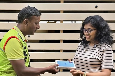 'Don’t Wait in Queues, Just 10 Minutes Away': Blinkit, BigBasket, Zepto's Lightning-Fast iPhone 16 Delivery