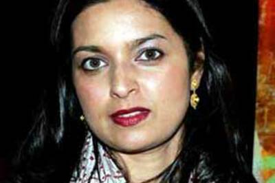 In Pics: Jhumpa among 'thinking man's sex symbols'