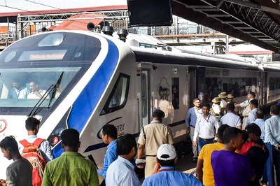 Declining Air Traffic & Fares, How Vande Bharat is Taking on Domestic Airlines on Certain Routes