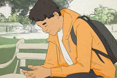 How to Annoy Your Girlfriend Through Text