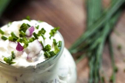 Should You Eat Onions and Curd Together? Best to Avoid Combining the Two