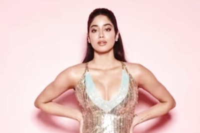 Is Grey the Colour of the Season? Janhvi Kapoor and Ananya Panday Think So