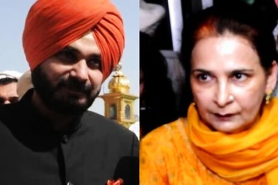 'Sorry Can't Wait for You': Navjot Sidhu's Wife Diagnosed With Cancer, Pens Emotional Letter to Husband