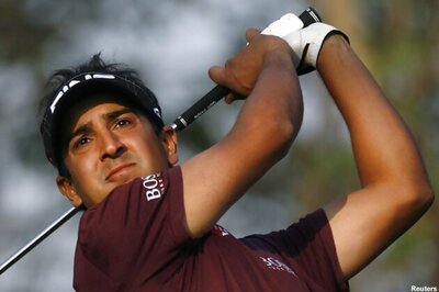 Kapur tumbles down at the British Open