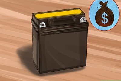 How to Buy Motorcycle Batteries