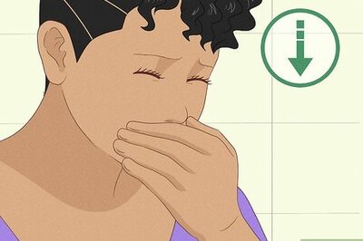 How to Stop Nausea With Acupressure