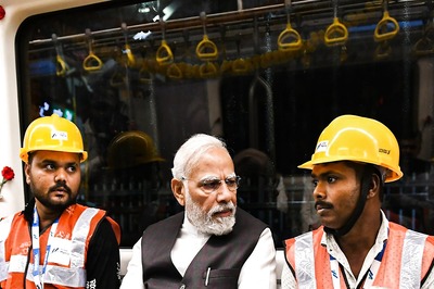 PM Modi Inaugurates Mumbai Metro Lines, Says 'New India' Has Courage to Realise Dreams | Key Updates