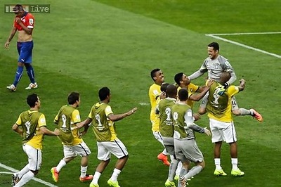 World Cup 2014: Cesar saves Brazil, the hosts beat Chile on penalties
