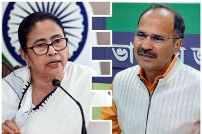 'Didi's Bahana, BJP Her Natural Ally': Congress, CPI(M) Hit Back at Mamata Amid INDIA Bloc's Internal Strife