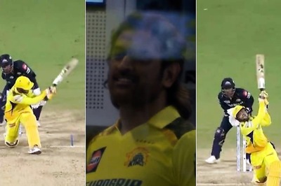 MS Dhoni Delighted as Sameer Rizvi Announces His Arrival With Twin Sixes Against Rashid Khan - WATCH