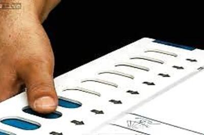 LS polls: Telangana region all set to witness triangular contests