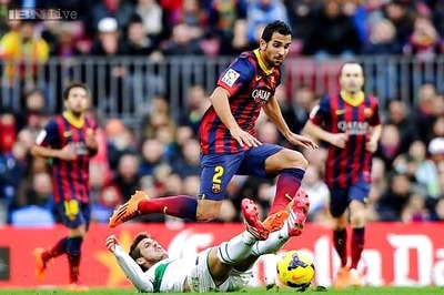 Barcelona renew defender Montoya until 2018