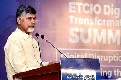 TDP to Protest Against Centre Today, CM Chandrababu Naidu Will Show Clips of Narendra Modi Making Special Status Promise