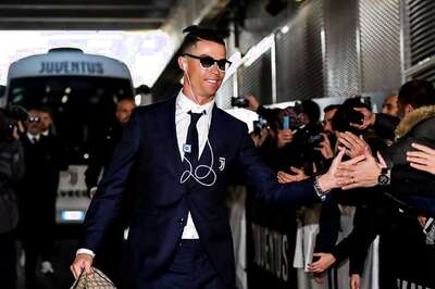 Cristiano Ronaldo Gets Trolled for Using Retro iPod Shuffle, Some Fans Get Nostalgic