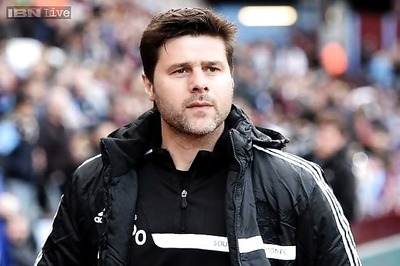 Emmanuel Adebayor still has Tottenham role to play, says Pochettino
