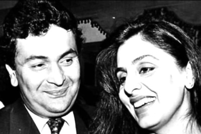 In Riddhima Kapoor Sahni's Latest Throwback Pic, Rishi Kapoor Looks Lovingly At Wife Neetu