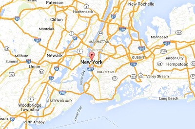 Pilot dies in stunt crash ahead of New York air show