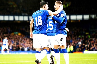 Gareth Barry Breaks Ryan Giggs' Record for Premier League Appearances